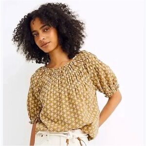Madewell Daisy Embroidered Shirred Puff-Sleeve Top
